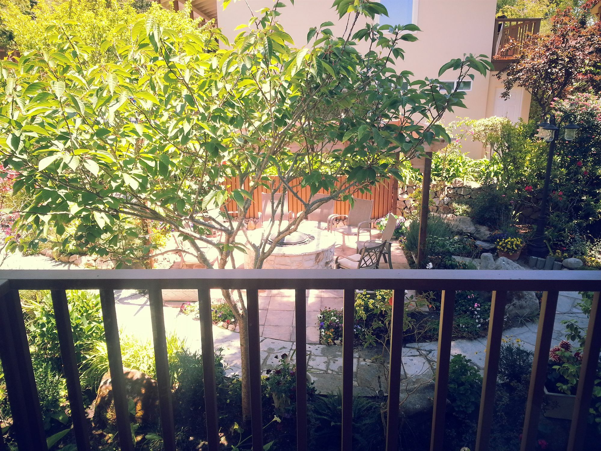 The Vendange Carmel Inn & Suites Ngoại thất bức ảnh